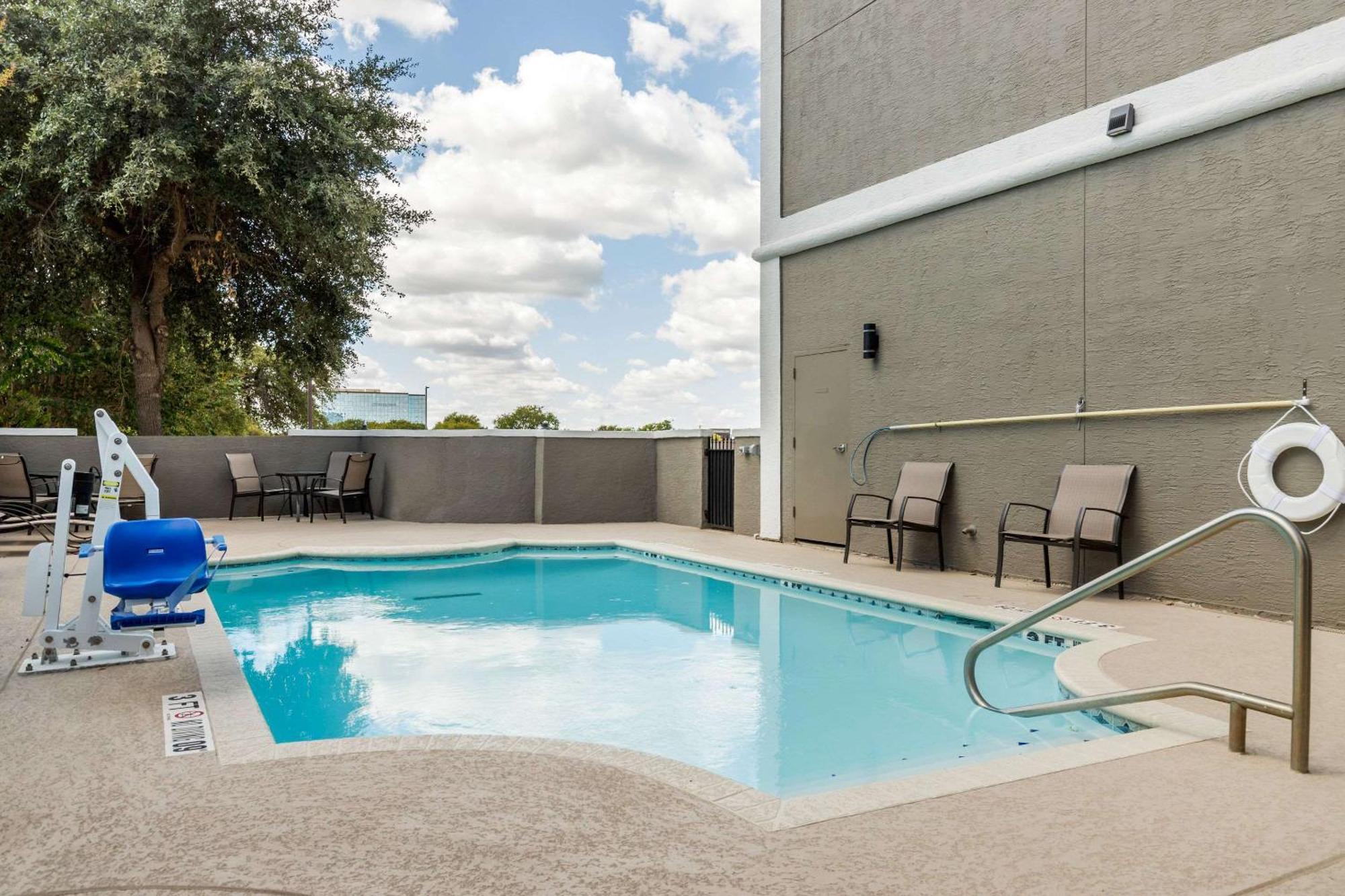 Comfort Suites San Antonio Airport North Exteriör bild