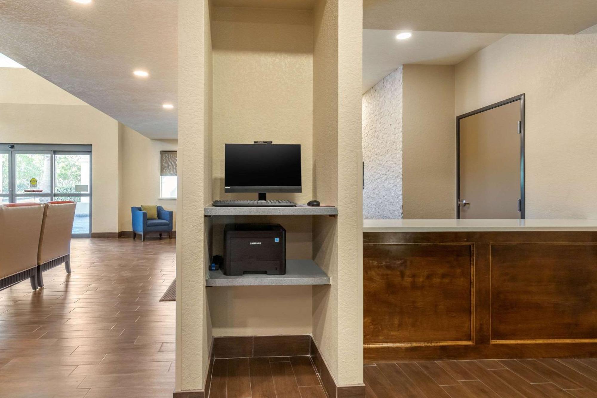 Comfort Suites San Antonio Airport North Exteriör bild